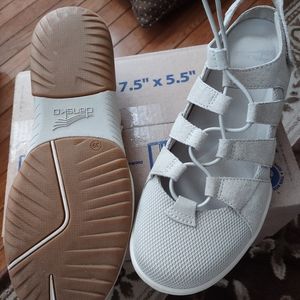 Dansko Riona sling back shoe